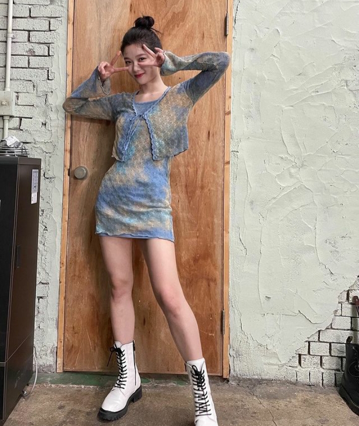 Inspirasi Outfit Stylish untuk Nonton Konser, Siap-siap Jadi Best-Dressed!